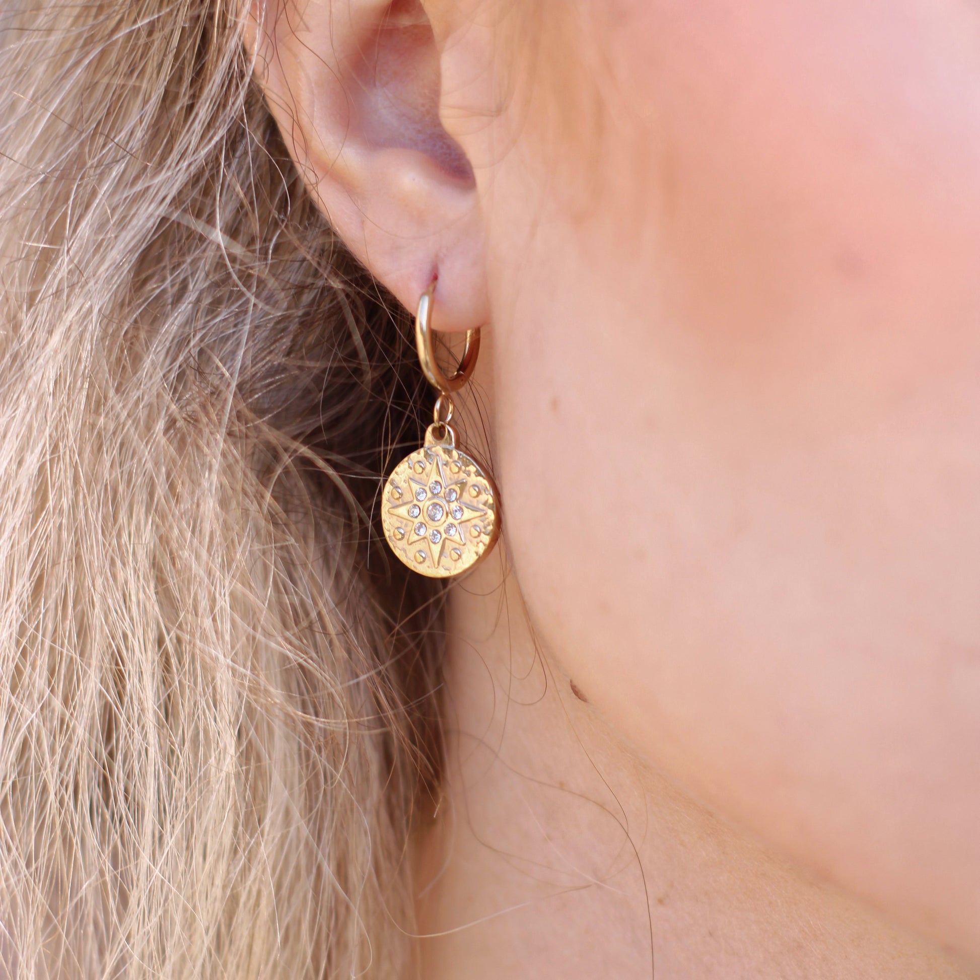 SUN SHINING dangle earrings