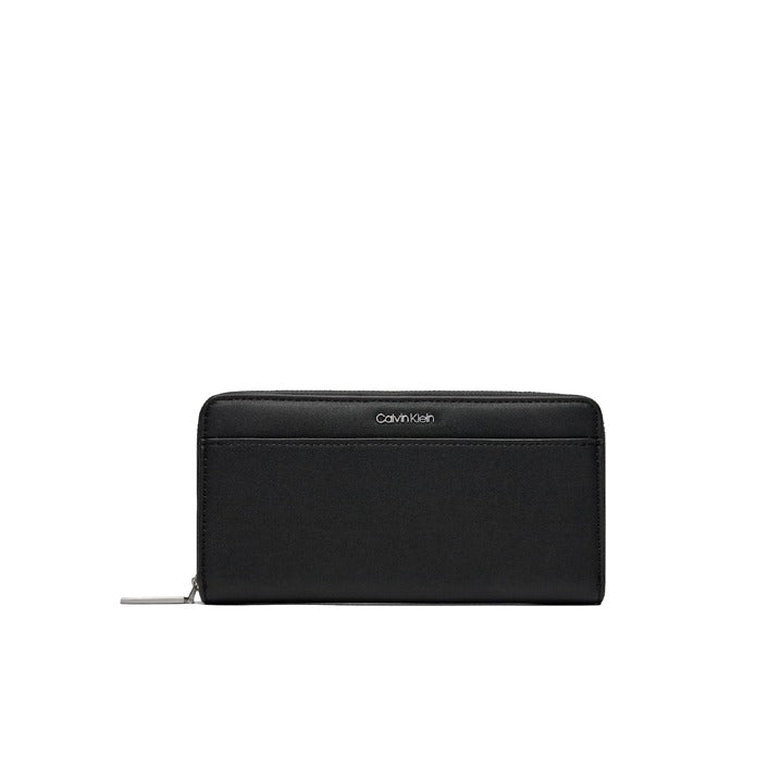 Calvin Klein Jeans Women's Wallet K60K