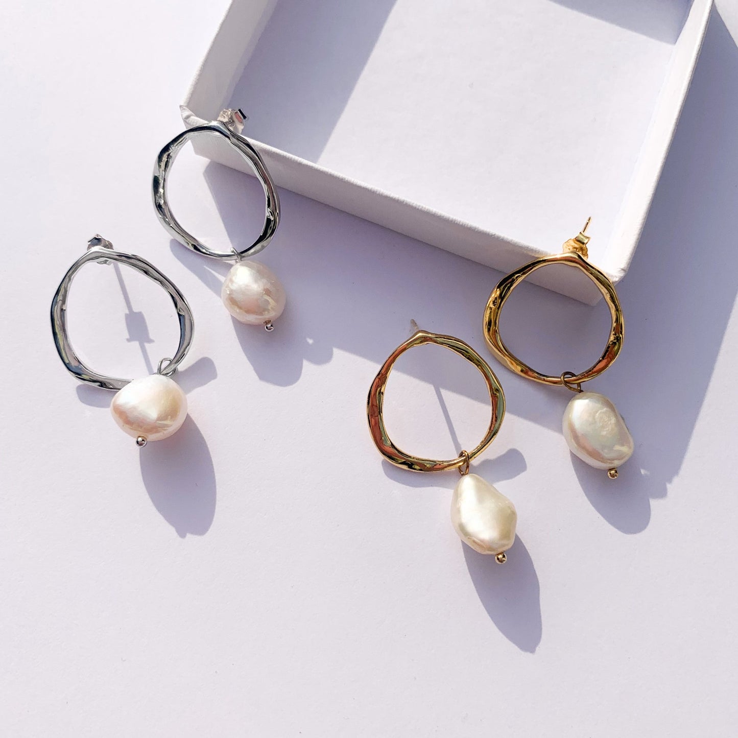 FIJI PEARL EAR HOOPS 2,2CM-2