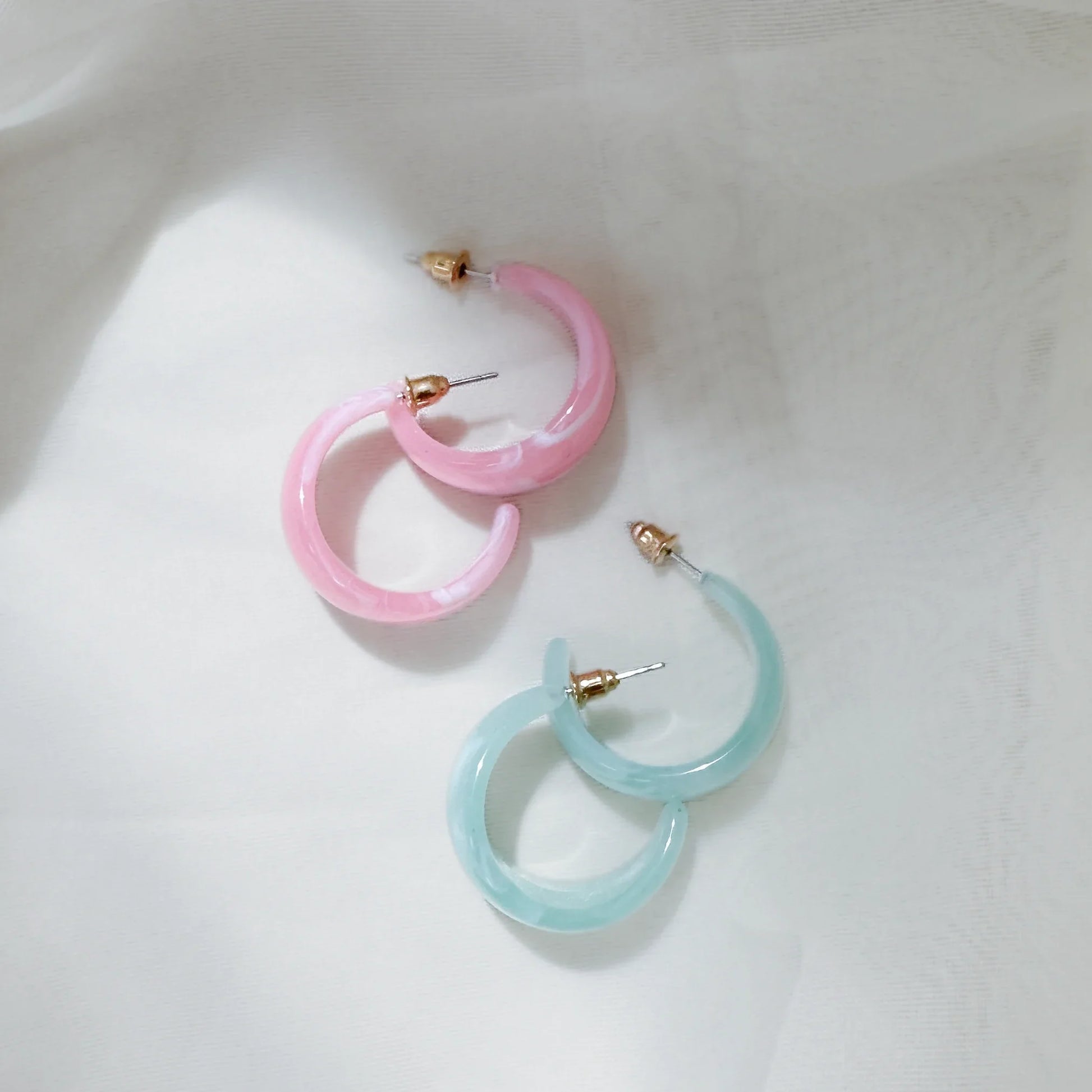 HELEN HOOPS MID EARRINGS