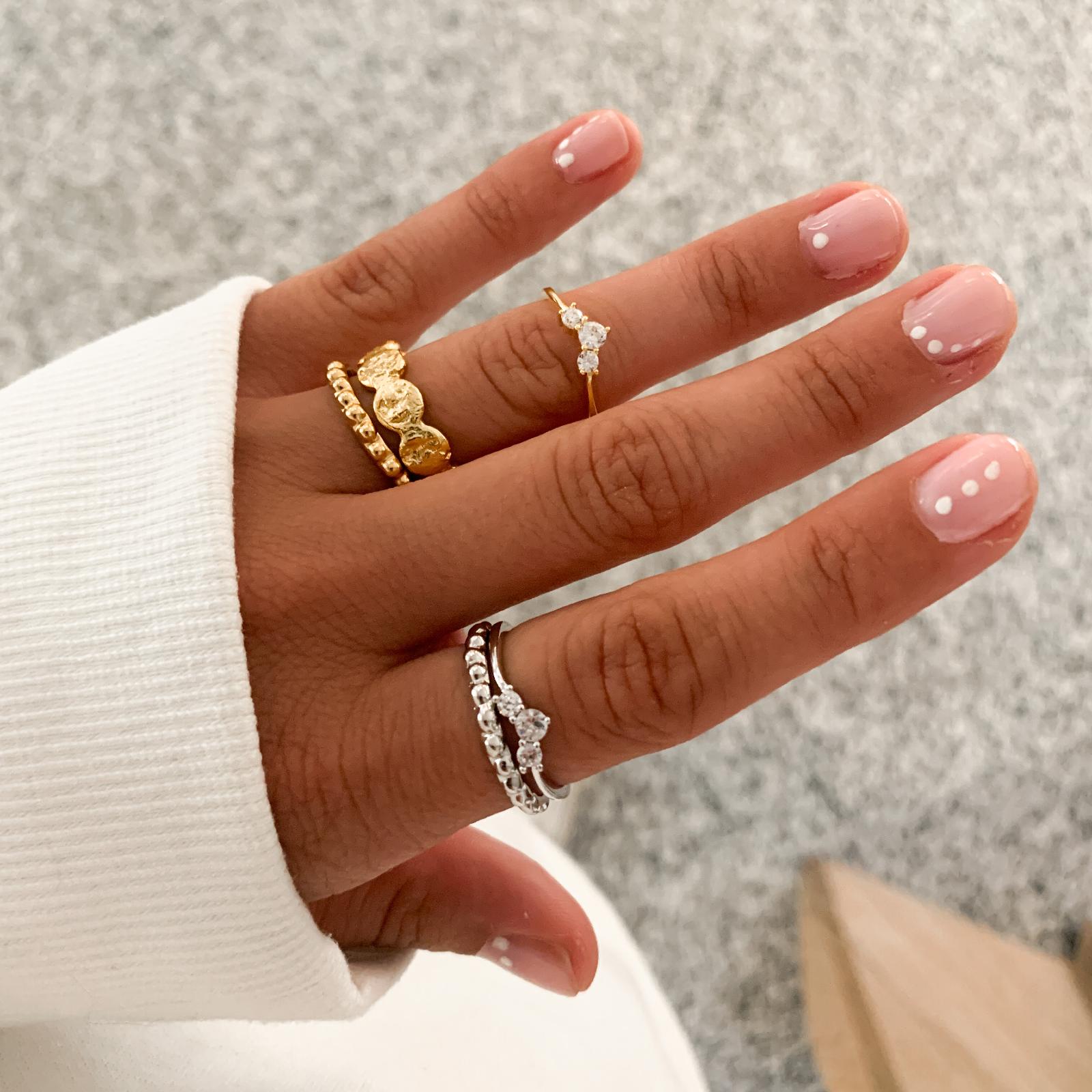 CLASSIC STACKABLE RING