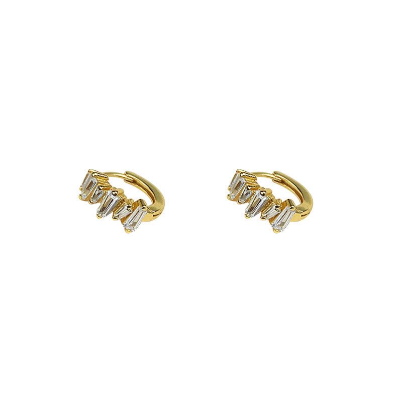 ELODIE HUGGIE HOOPS EARRINGS