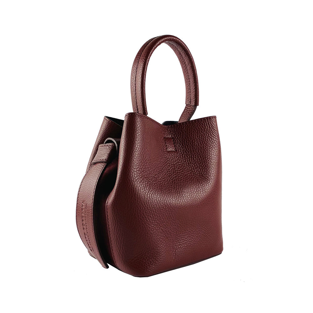 RB1006X | Bucket Bag with Clutch in Genuine Leather Made in Italy. Shoulder bag with shiny gold metal lobster clasp attachments - Bordeaux color - Dimensions: 16 x 14 x 21 cm + Handle 13 cm-0