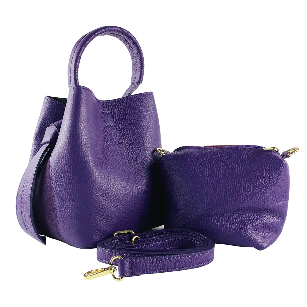 RB1006Y | Borsa Secchiello con Pochette in Vera Pelle Made in Italy.Tracollina con attacchi a moschettone in metallo Oro Lucido - Colore Viola - Dimensioni: cm 16 x 14 x 21 + Manico 13 cm-3