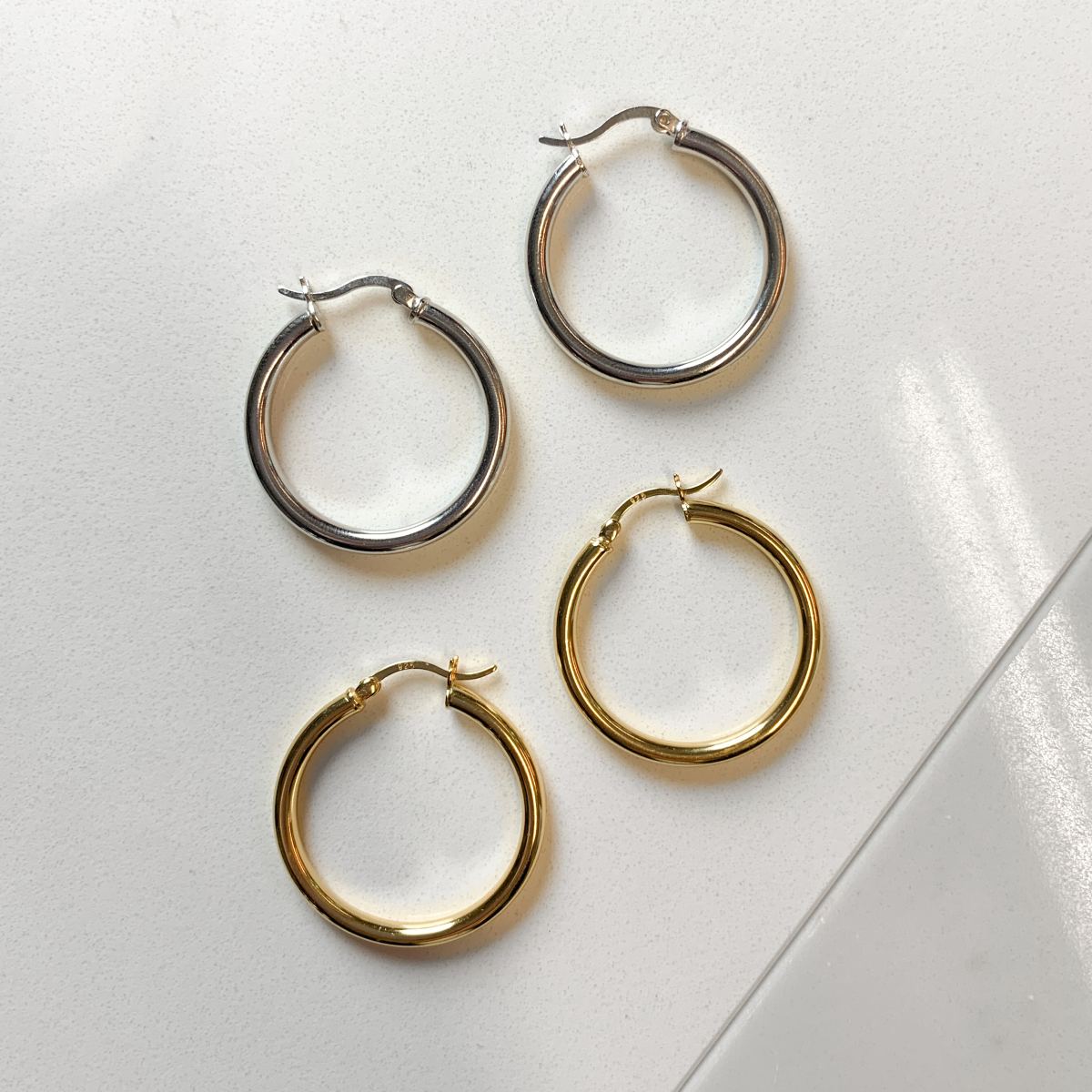 LIORA HOOPS EARRINGS