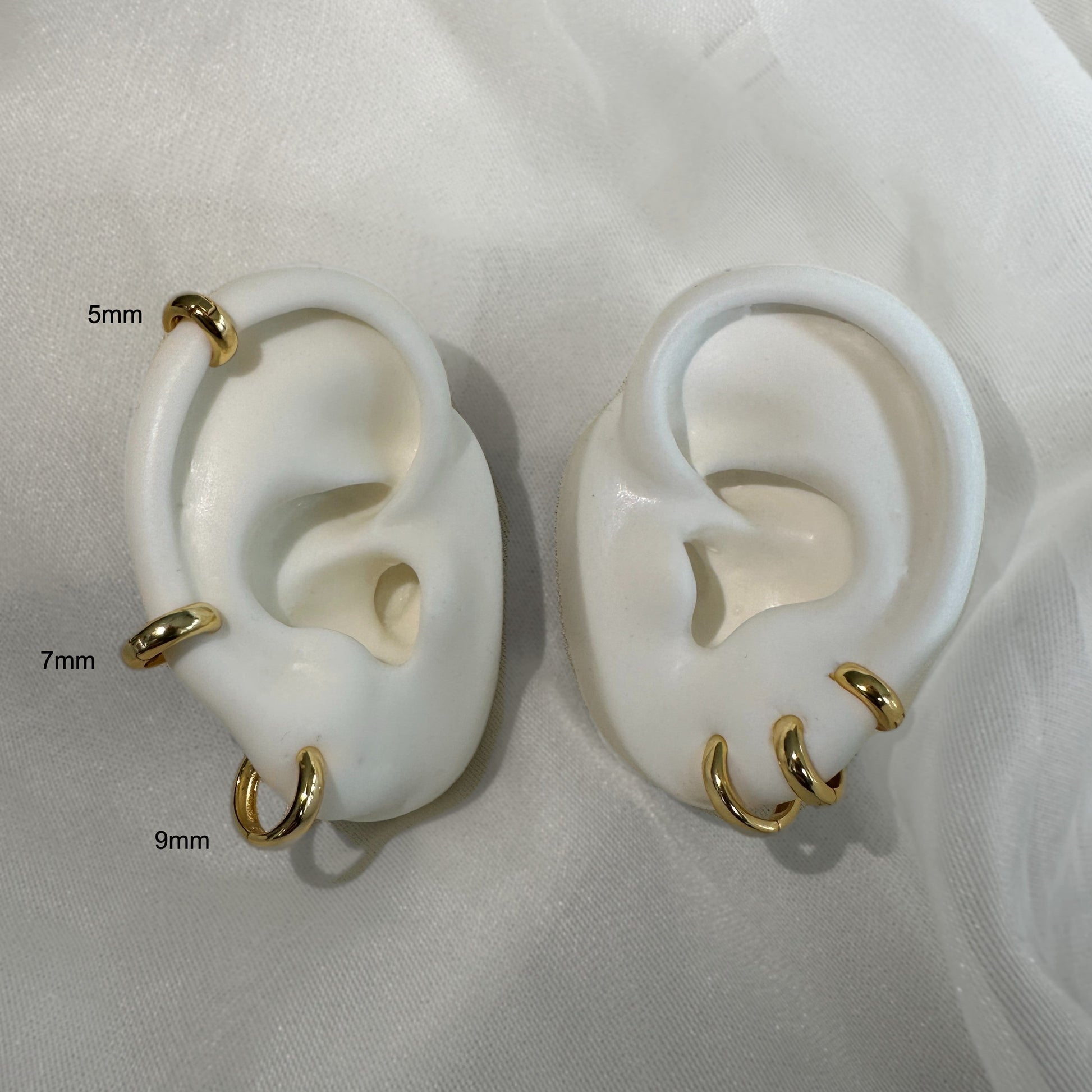 MIA BOLD HOOPS EARRINGS