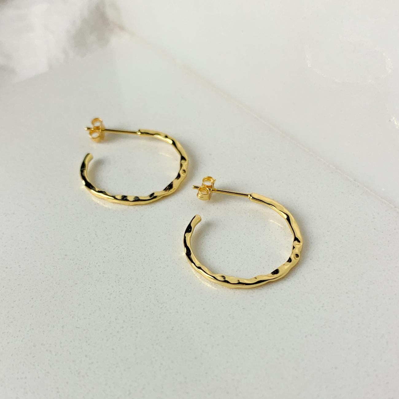 SYDNEY HOOPS EARRINGS